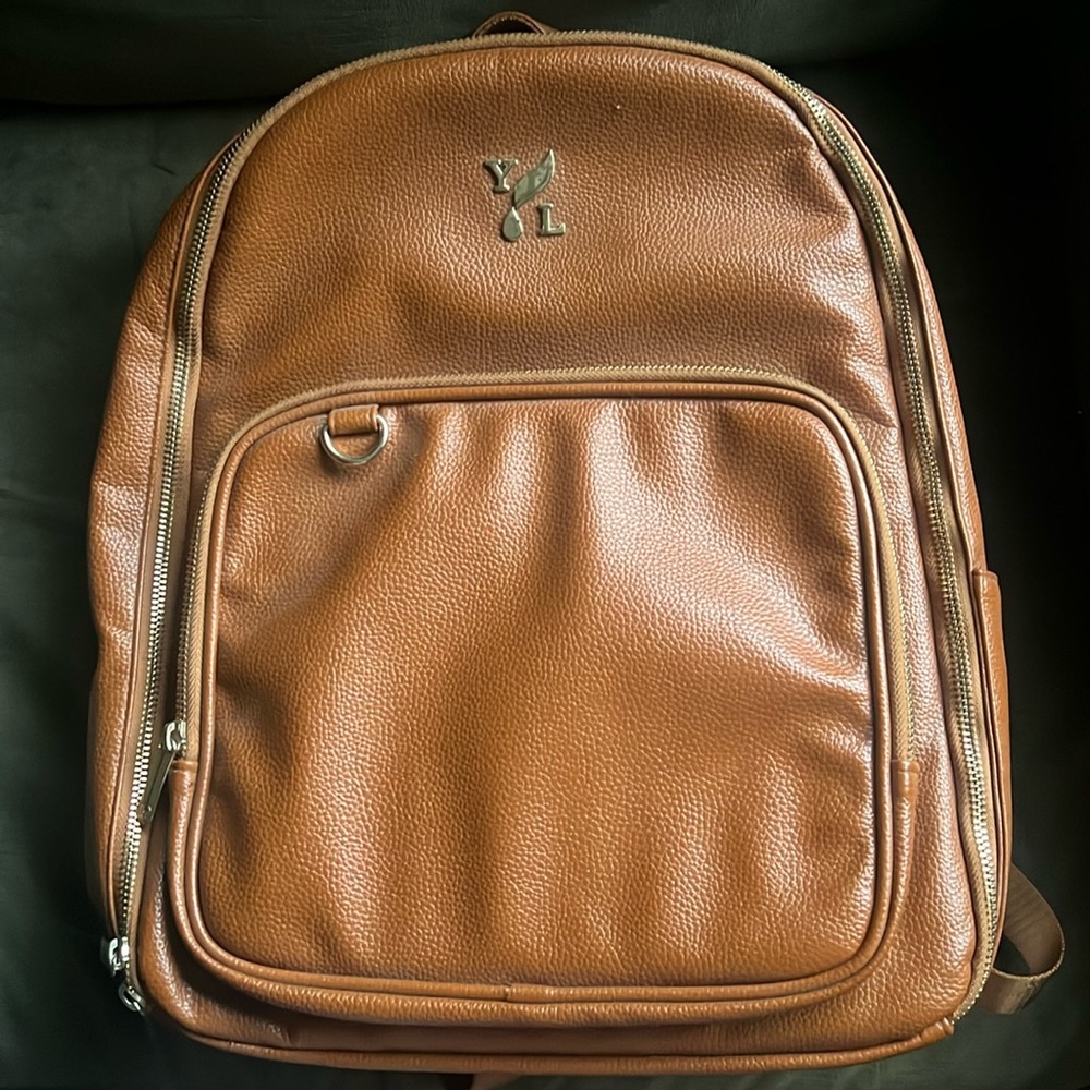 YOUNG LIVING Essential Oil Backpack young living leather